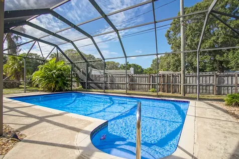 2717 Sunrise Boulevard Fort Pierce FL 34982