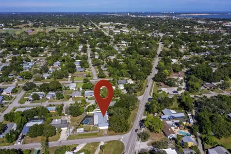 2717 Sunrise Boulevard Fort Pierce FL 34982