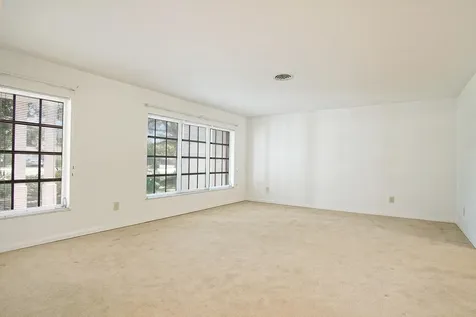 2717 Sunrise Boulevard Fort Pierce FL 34982