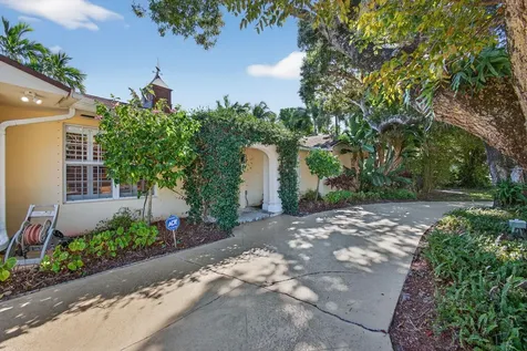 12046 Prosperity Farms Road Palm Beach Gardens FL 33410