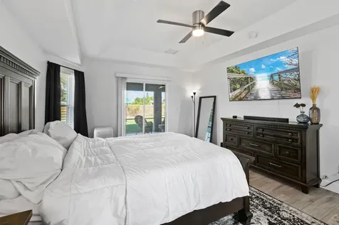 971 Sw Mccomb Avenue Port Saint Lucie FL 34953