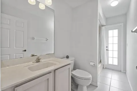 971 Sw Mccomb Avenue Port Saint Lucie FL 34953