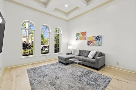 828 Harbour Isle Place North Palm Beach FL 33410