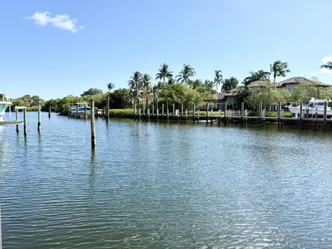828 Harbour Isle Place North Palm Beach FL 33410
