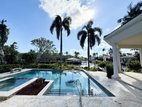 828 Harbour Isle Place North Palm Beach FL 33410