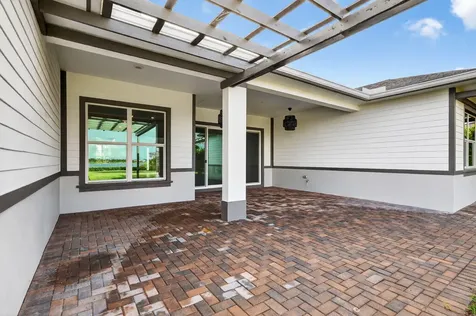 799 Hookline Circle Loxahatchee FL 33470