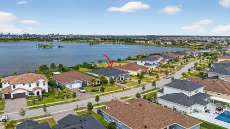 799 Hookline Circle Loxahatchee FL 33470