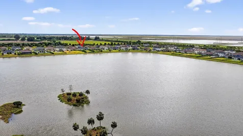799 Hookline Circle Loxahatchee FL 33470