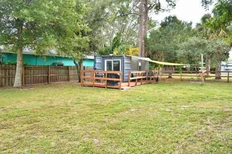 Tbd Se Iris Street Stuart FL 34997