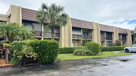 4657 Fountains Drive Lake Worth FL 33467
