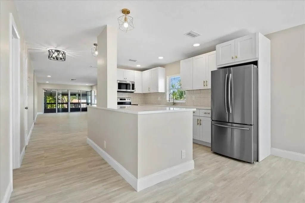 13921 Royal Palm Court Delray Beach FL 33484