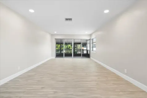 13921 Royal Palm Court Delray Beach FL 33484