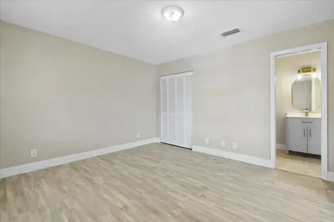 13921 Royal Palm Court Delray Beach FL 33484