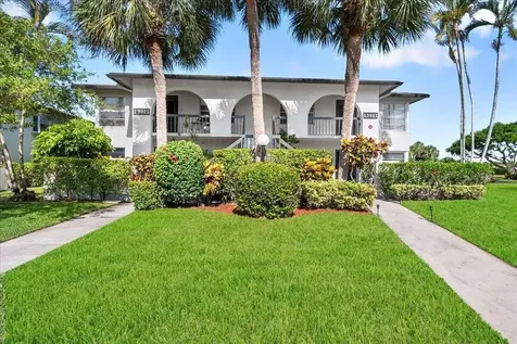 13921 Royal Palm Court Delray Beach FL 33484