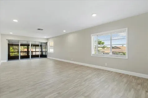 13921 Royal Palm Court Delray Beach FL 33484