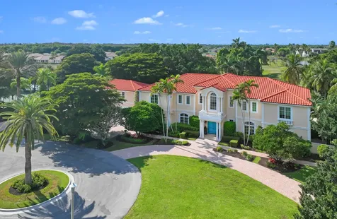 2359 Muir Circle Wellington FL 33414