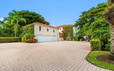 2359 Muir Circle Wellington FL 33414