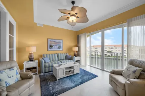 8 Harbour Isle Drive Fort Pierce FL 34949