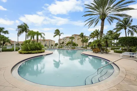 8 Harbour Isle Drive Fort Pierce FL 34949
