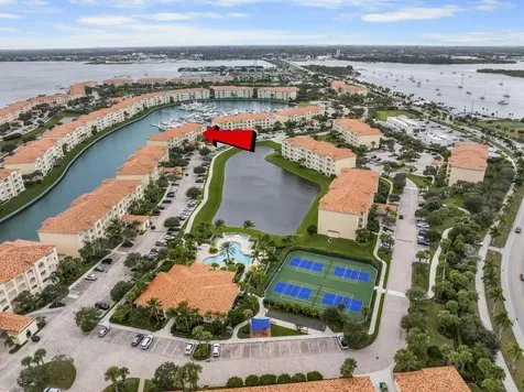 8 Harbour Isle Drive Fort Pierce FL 34949