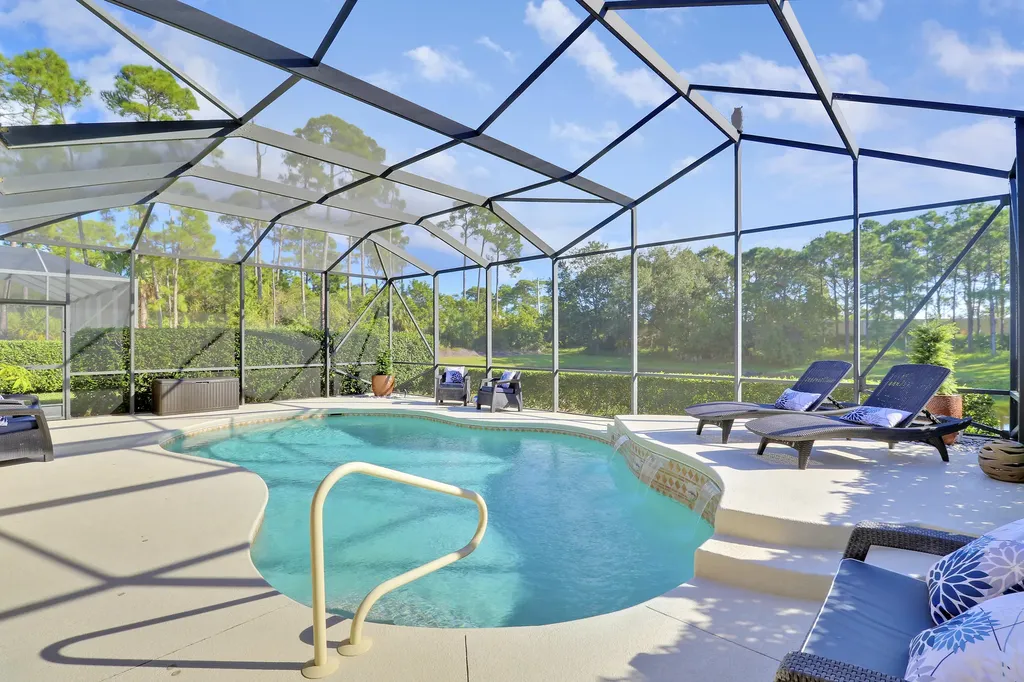 9005 Houndslake Court Port Saint Lucie FL 34986