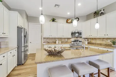 9005 Houndslake Court Port Saint Lucie FL 34986