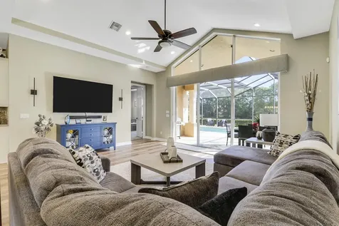 9005 Houndslake Court Port Saint Lucie FL 34986