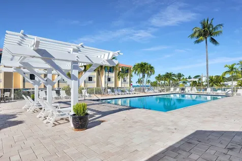 88540 Overseas Highway Tavernier FL 33070