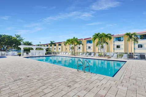 88540 Overseas Highway Tavernier FL 33070