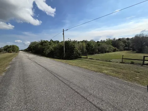 19542 Green Grove Court Loxahatchee FL 33470