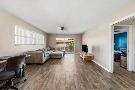 419 S Us Highway 1 North Palm Beach FL 33408