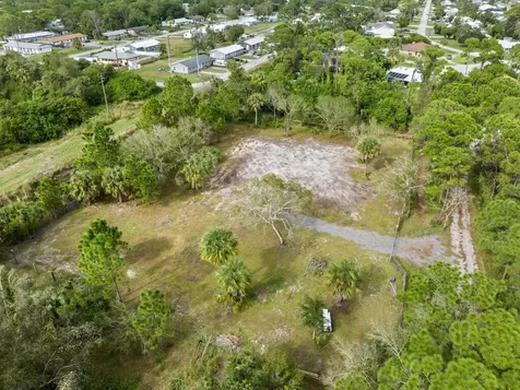 4911 Grovers Road Fort Pierce FL 34951