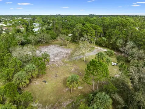 4911 Grovers Road Fort Pierce FL 34951