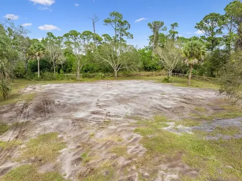 4911 Grovers Road Fort Pierce FL 34951
