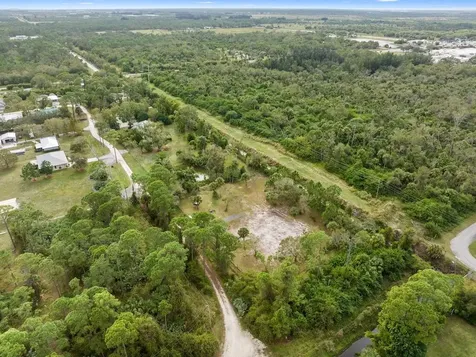 4911 Grovers Road Fort Pierce FL 34951