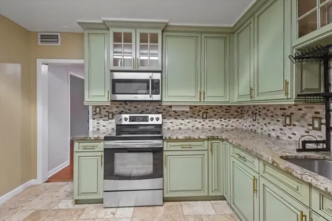1407 Wyoming Avenue Fort Pierce FL 34982