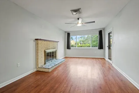 1407 Wyoming Avenue Fort Pierce FL 34982