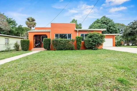 1407 Wyoming Avenue Fort Pierce FL 34982