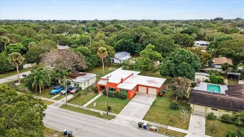 1407 Wyoming Avenue Fort Pierce FL 34982