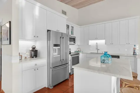 351 10th Street Key Colony Beach FL 33051