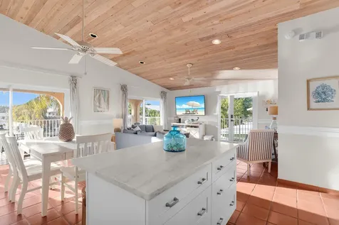 351 10th Street Key Colony Beach FL 33051