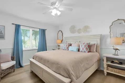 351 10th Street Key Colony Beach FL 33051