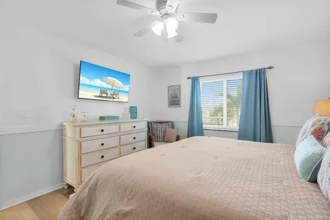 351 10th Street Key Colony Beach FL 33051
