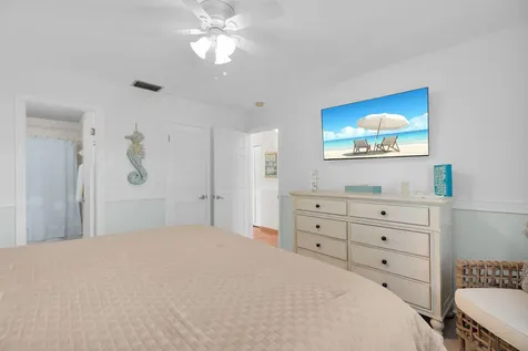 351 10th Street Key Colony Beach FL 33051
