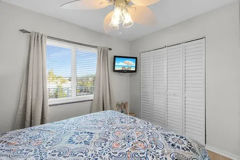 351 10th Street Key Colony Beach FL 33051