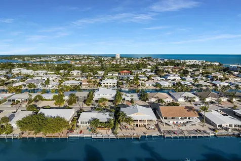 351 10th Street Key Colony Beach FL 33051