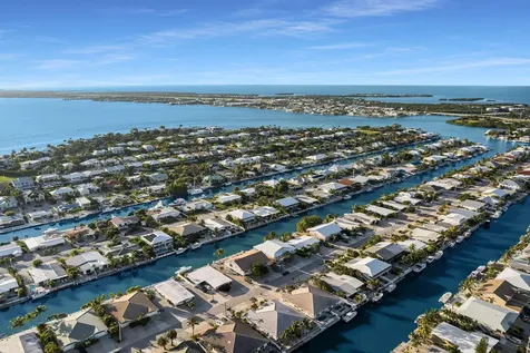 351 10th Street Key Colony Beach FL 33051