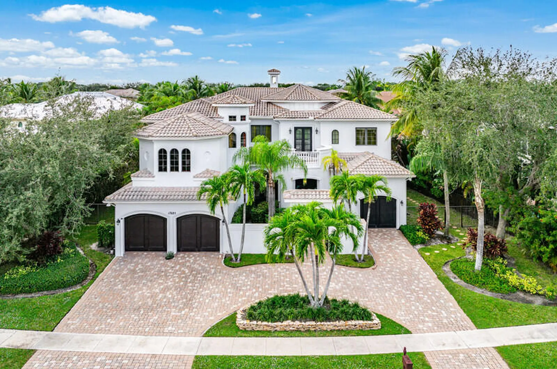 Boca Raton FL, 17685 Circle Pond Court