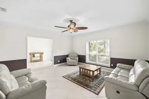 1345 Spanish Lace Lane Vero Beach FL 32963