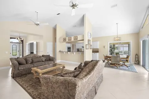 1345 Spanish Lace Lane Vero Beach FL 32963